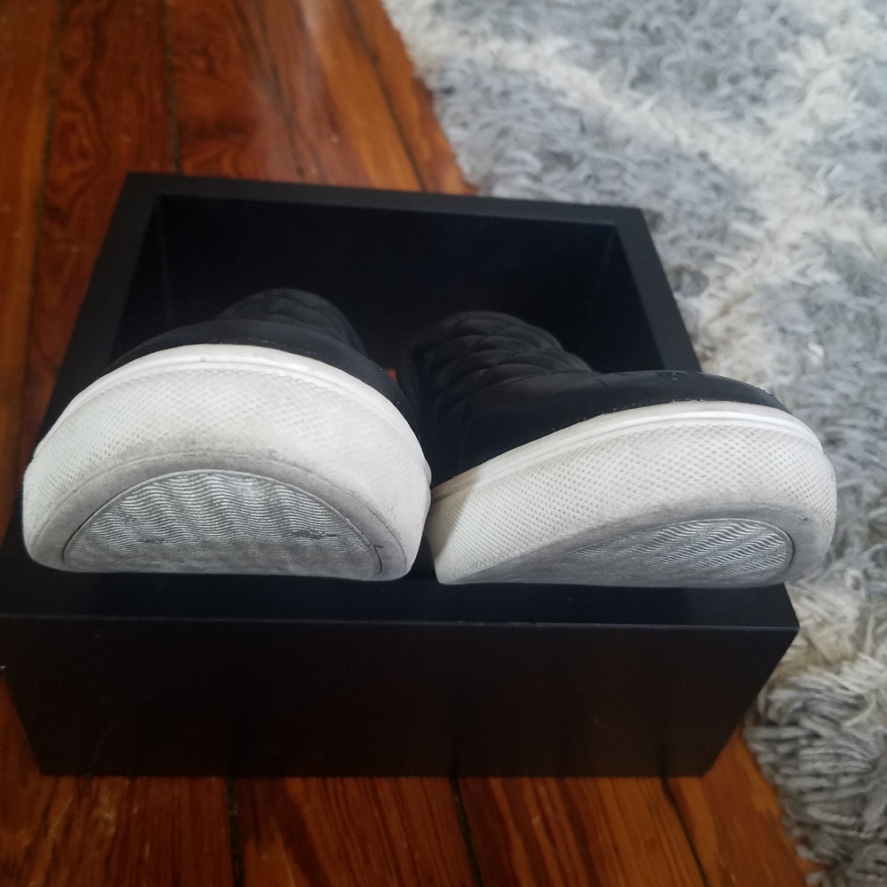 Steve Madden Girl's‎ Quilted Slip On Shoe Sneaker 4 - Picture 5 of 7